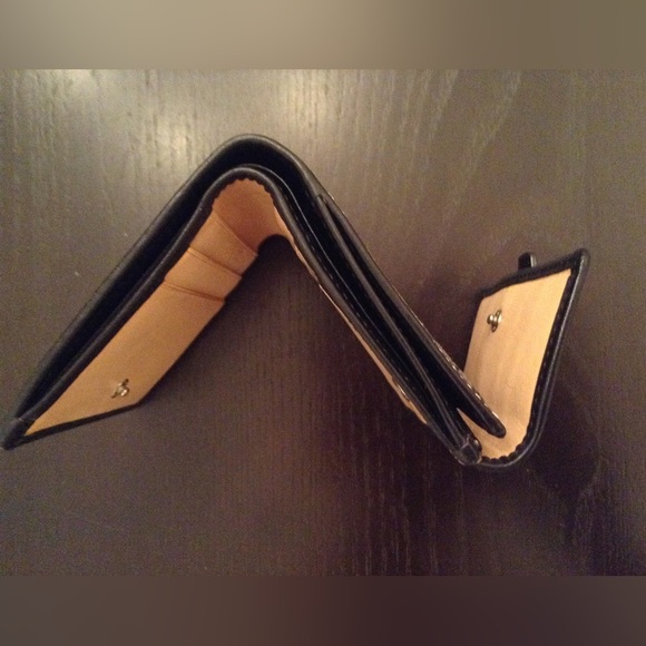 Coach Wallet Monogram Compact - Picture 2 of 2